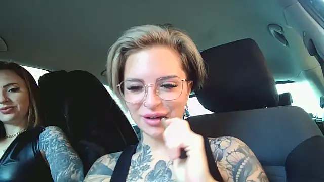 Snapshot of Alexandersonxo chatting on 12-19-24, 10:02 Alexandersonxo online show from 12-19-24, 10:02