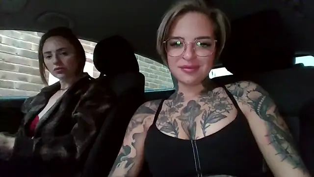 Snapshot of Alexandersonxo chatting on 12-21-24, 09:01 Alexandersonxo online show from 12-21-24, 09:01