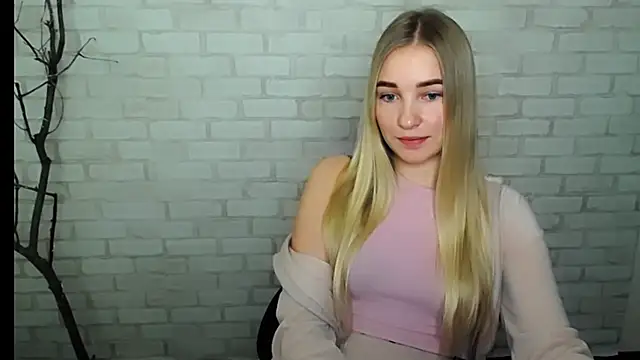 Queen ofLove online show from 12-31-24, 10:58