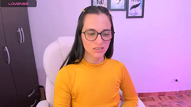 mariaan m  online show from 02-11-25, 11:44