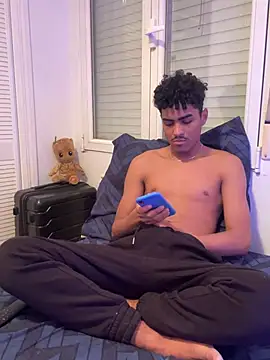 Ryan-hot online show from 03-04-25, 06:37