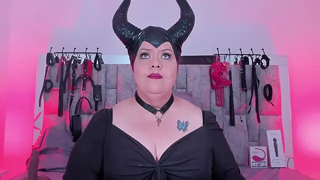 vanessa moka online show from 03-06-25, 03:24