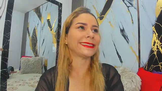 Snapshot of sophiee_evanss_ chatting on 12-09-24, 09:28 sophiee evanss online show from 12-09-24, 09:28