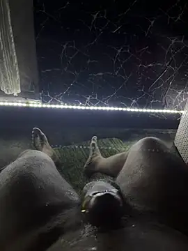 Snapshot of mikemacluffy chatting on 12-19-24, 07:18 mikemacluffy online show from 12-19-24, 07:18