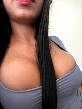 Lolitacooper online show from 10-12-25, 09:03