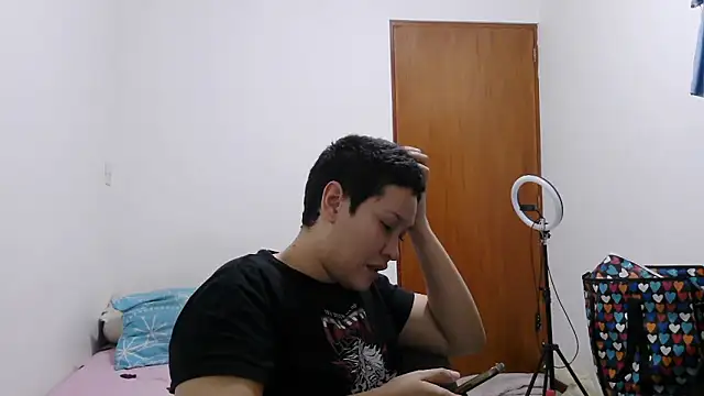 luxandracon23 online show from 01-18-26, 12:25