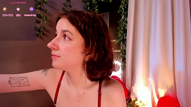 Snapshot of mind_game chatting on 02-15-25, 12:01 mind game online show from 02-15-25, 12:01