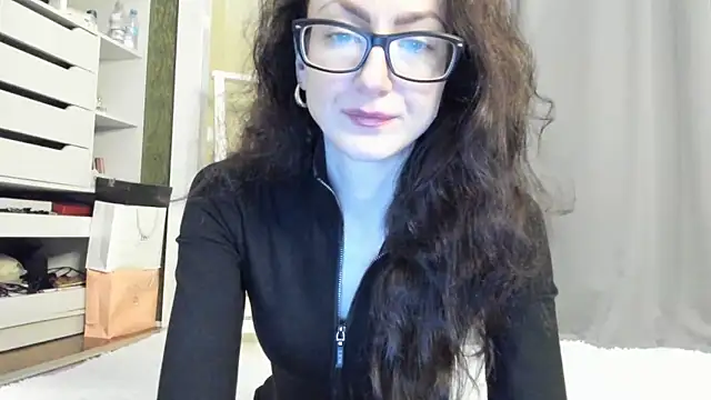 Baby Jewel online show from 11-28-25, 11:13