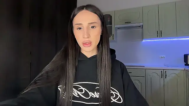 Kim Oberlin  online show from 02-17-26, 09:54