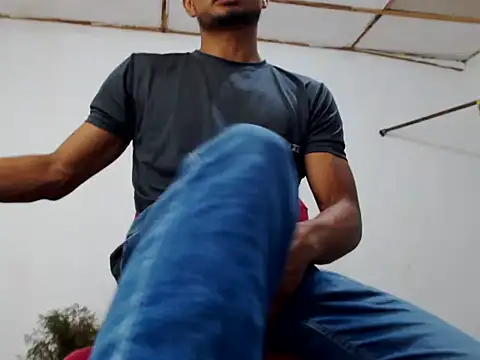 fernandez latinblackk online show from 01-04-25, 10:02