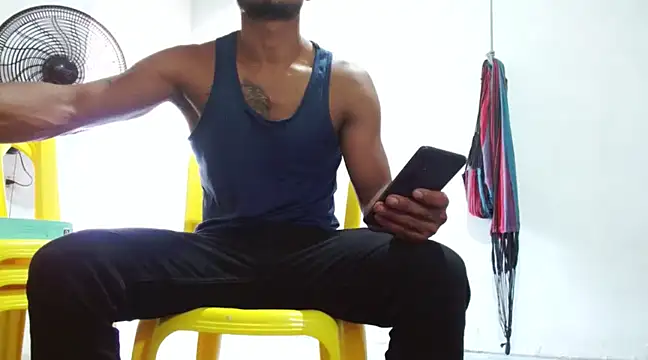 fernandez latinblackk online show from 03-09-25, 08:42