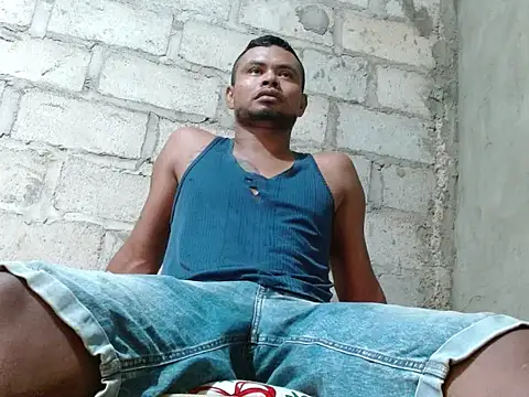 fernandez latinblackk online show from 10-30-25, 01:34