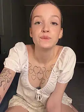 Snapshot of Sweet_Evva chatting on 12-02-24, 05:15 Sweet Evva online show from 12-02-24, 05:15