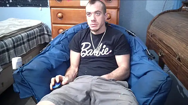Snapshot of ScubaStevex chatting on 12-08-24, 03:45 ScubaStevex online show from 12-08-24, 03:45