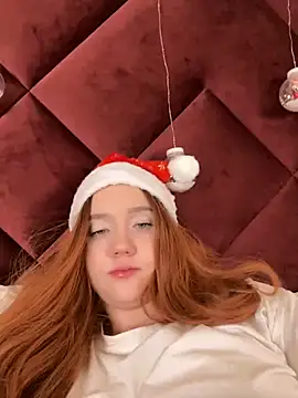 Snapshot of BritneyBurns chatting on 12-08-24, 06:50 BritneyBurns online show from 12-08-24, 06:50