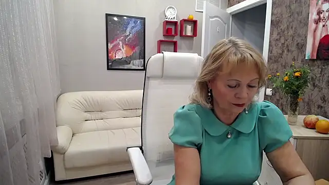 Milla Cutie18 online show from 09-22-25, 05:31