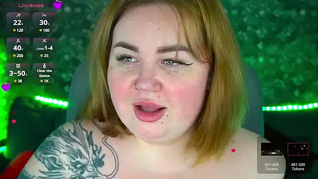 Snapshot of ZaraReignn chatting on 12-21-24, 09:58 ZaraReignn online show from 12-21-24, 09:58