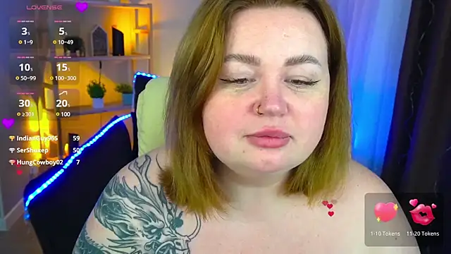 Snapshot of ZaraReignn chatting on 01-06-25, 12:05 ZaraReignn online show from 01-06-25, 12:05