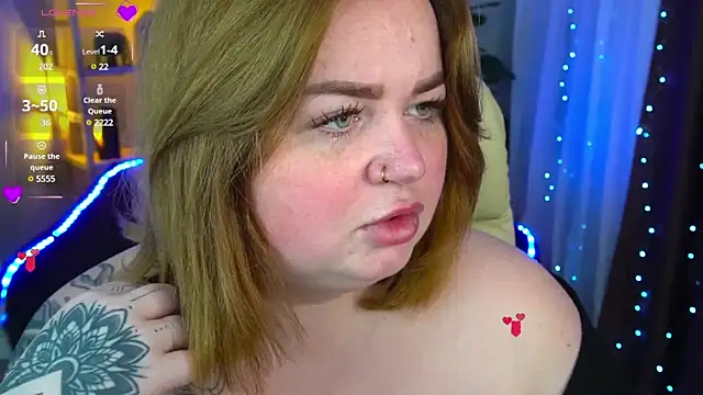 Snapshot of ZaraReignn chatting on 01-08-25, 09:55 ZaraReignn online show from 01-08-25, 09:55