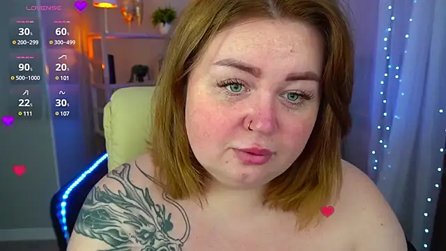 Snapshot of ZaraReignn chatting on 01-11-25, 09:04 ZaraReignn online show from 01-11-25, 09:04