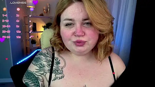 Snapshot of ZaraReignn chatting on 02-10-25, 09:25 ZaraReignn online show from 02-10-25, 09:25