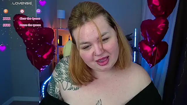 Snapshot of ZaraReignn chatting on 02-20-25, 09:20 ZaraReignn online show from 02-20-25, 09:20