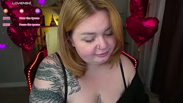 Snapshot of ZaraReignn chatting on 02-22-25, 12:16 ZaraReignn online show from 02-22-25, 12:16