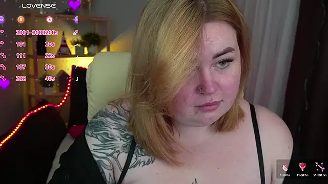 Snapshot of ZaraReignn chatting on 02-27-25, 04:41 ZaraReignn online show from 02-27-25, 04:41