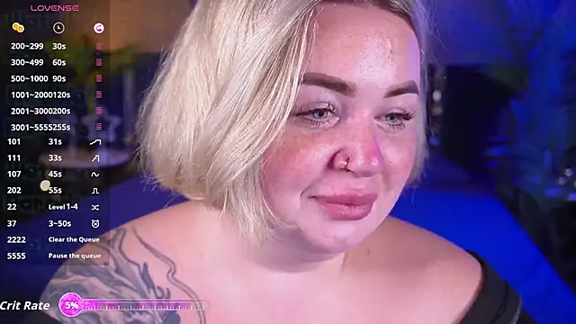 Snapshot of ZaraReignn chatting on 09-14-25, 07:24 ZaraReignn online show from 09-14-25, 07:24