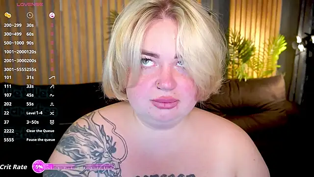 Snapshot of ZaraReignn chatting on 10-03-25, 05:59 ZaraReignn online show from 10-03-25, 05:59