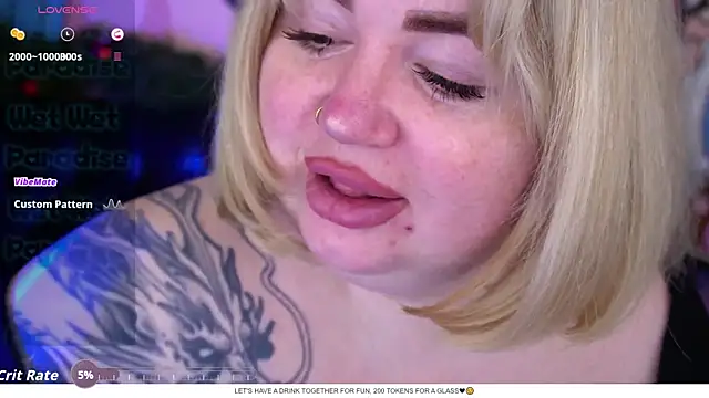 Snapshot of ZaraReignn chatting on 01-14-26, 08:36 ZaraReignn online show from 01-14-26, 08:36