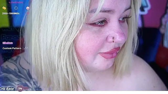 Snapshot of ZaraReignn chatting on 02-12-26, 08:59 ZaraReignn online show from 02-12-26, 08:59