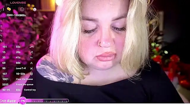 Snapshot of ZaraReignn chatting on 02-28-26, 08:54 ZaraReignn online show from 02-28-26, 08:54