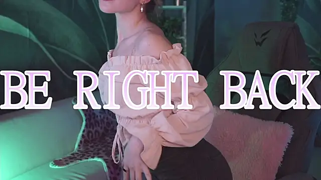 LuxRayi online show from 01-11-26, 03:33