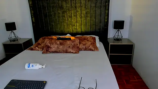 NataGarcia online show from 01-24-25, 02:30