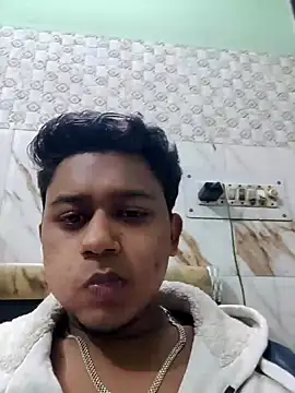 Snapshot of sailord chatting on 12-30-24, 07:11 sailord online show from 12-30-24, 07:11