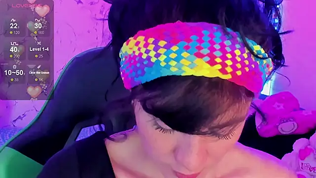 elissa iris online show from 12-22-25, 02:08