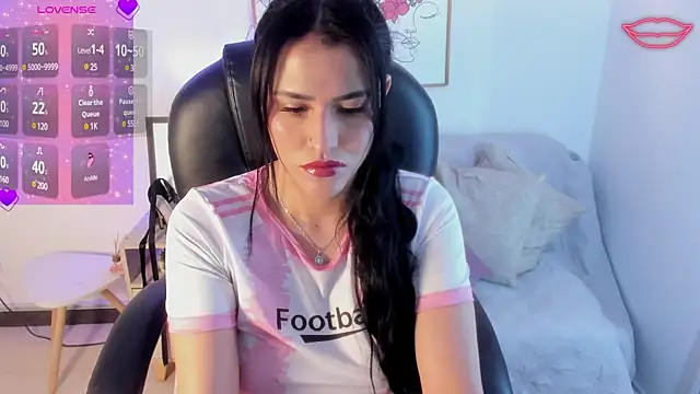 RuthEvans  online show from 12-05-24, 02:00