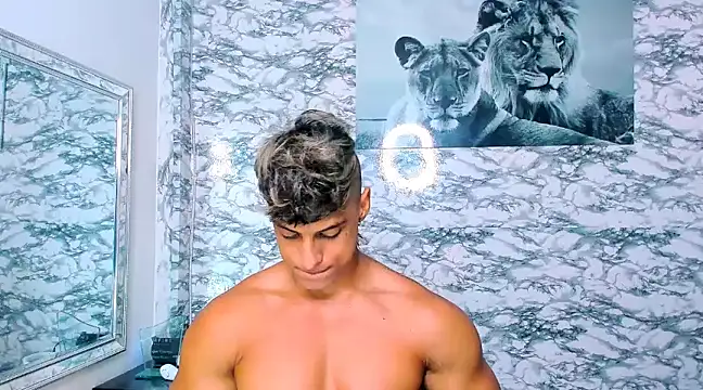 Owen Muzcle online show from 01-09-25, 05:13