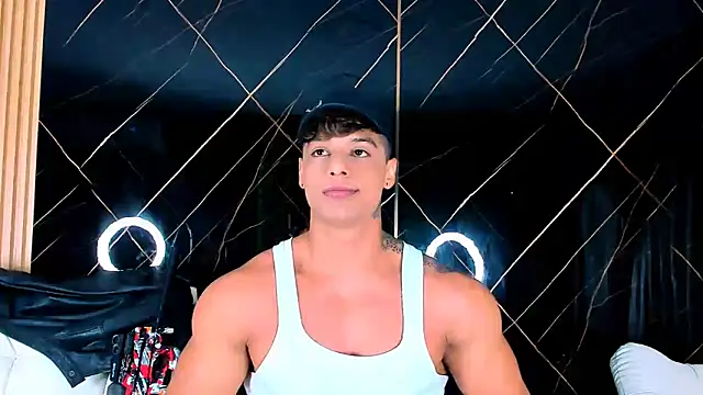 Owen Muzcle online show from 10-03-25, 02:08