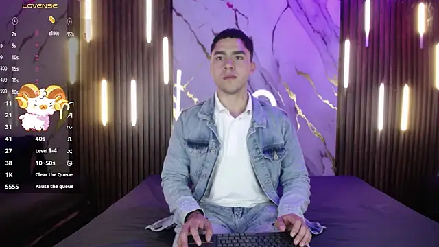 LiamNovak online show from 11-22-25, 12:15