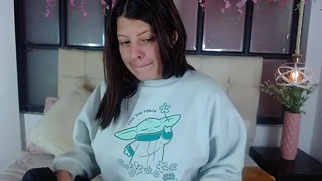 Snapshot of ShyVibes_ chatting on 11-08-25, 07:34 ShyVibes online show from 11-08-25, 07:34