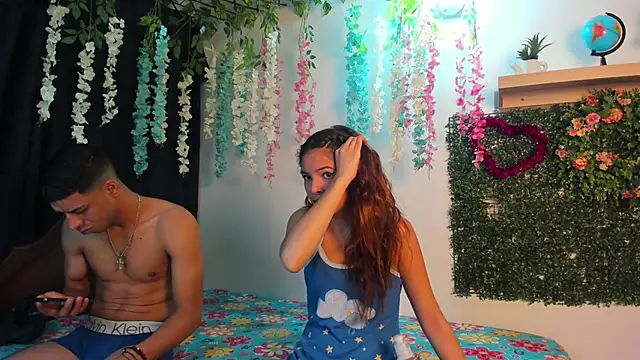 kattyandtom2 online show from 01-26-25, 03:17