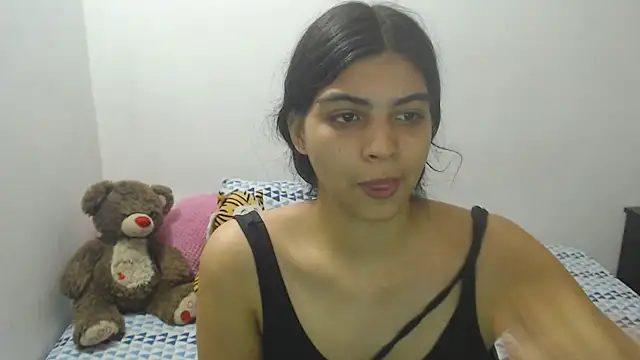 Snapshot of Pocahontas_Princess_ chatting on 03-10-25, 02:26 Pocahontas Princess online show from 03-10-25, 02:26