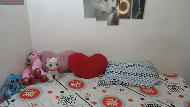 Snapshot of Pocahontas_Princess_ chatting on 11-06-25, 01:23 Pocahontas Princess online show from 11-06-25, 01:23