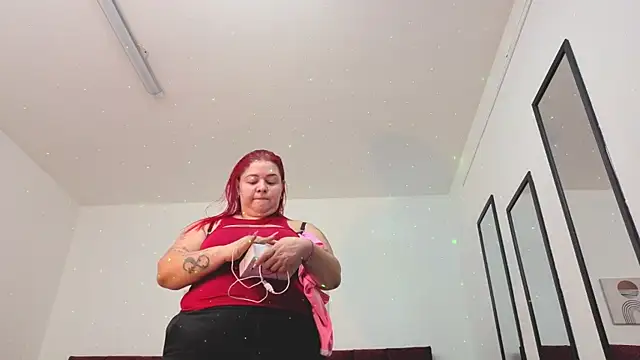 selena castillo online show from 10-21-25, 11:22