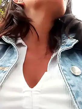 Snapshot of celeste-30_ chatting on 02-28-25, 10:50 celeste-30 online show from 02-28-25, 10:50