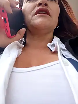 Snapshot of celeste-30_ chatting on 09-15-25, 02:06 celeste-30 online show from 09-15-25, 02:06