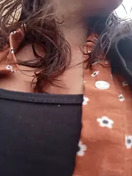 Snapshot of celeste-30_ chatting on 09-30-25, 02:22 celeste-30 online show from 09-30-25, 02:22