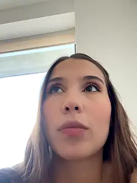 SophieRaily  online show from 09-24-25, 07:06